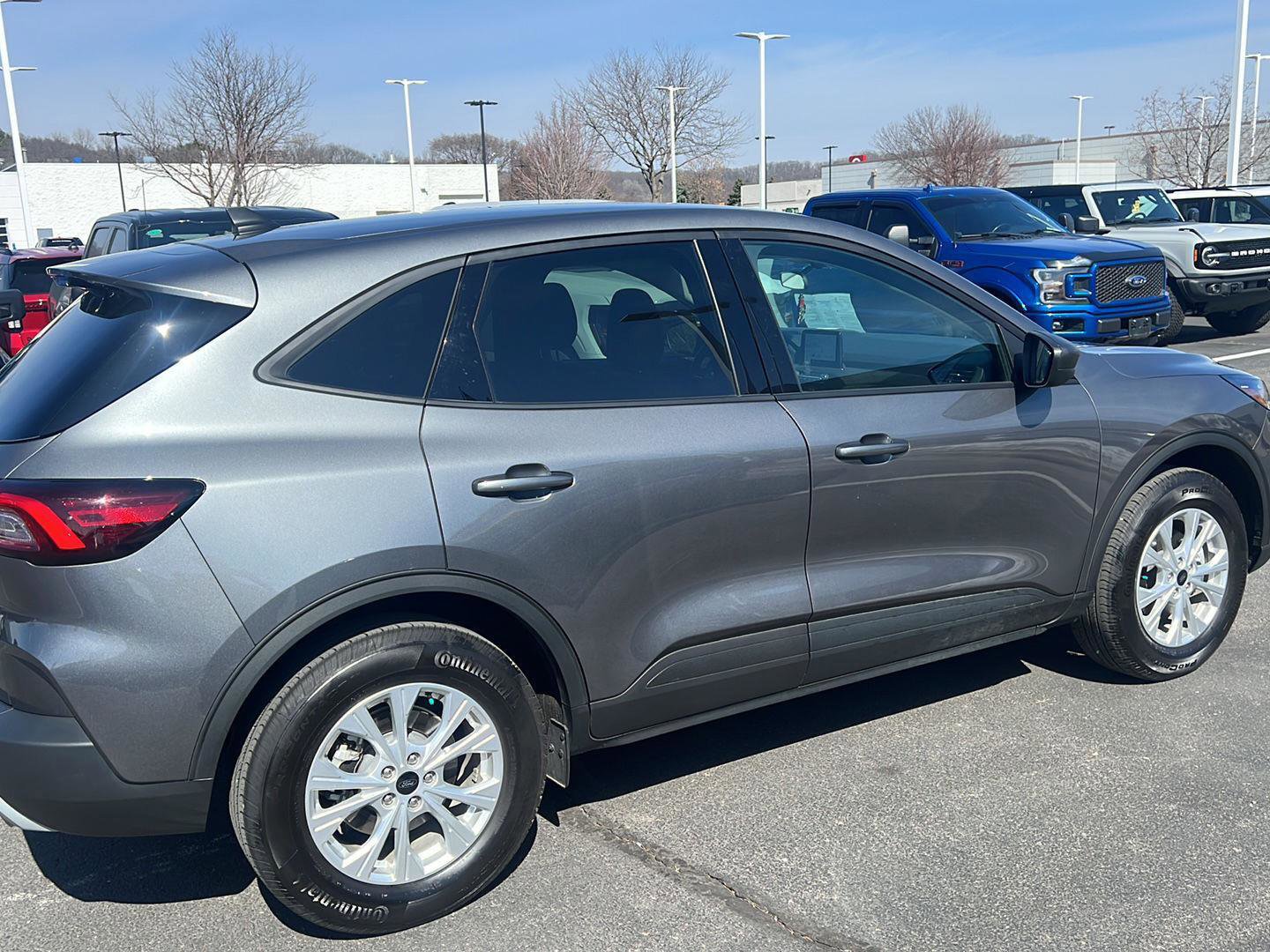 Used 2025 Ford Escape Active w/ Cold Weather Package image 5