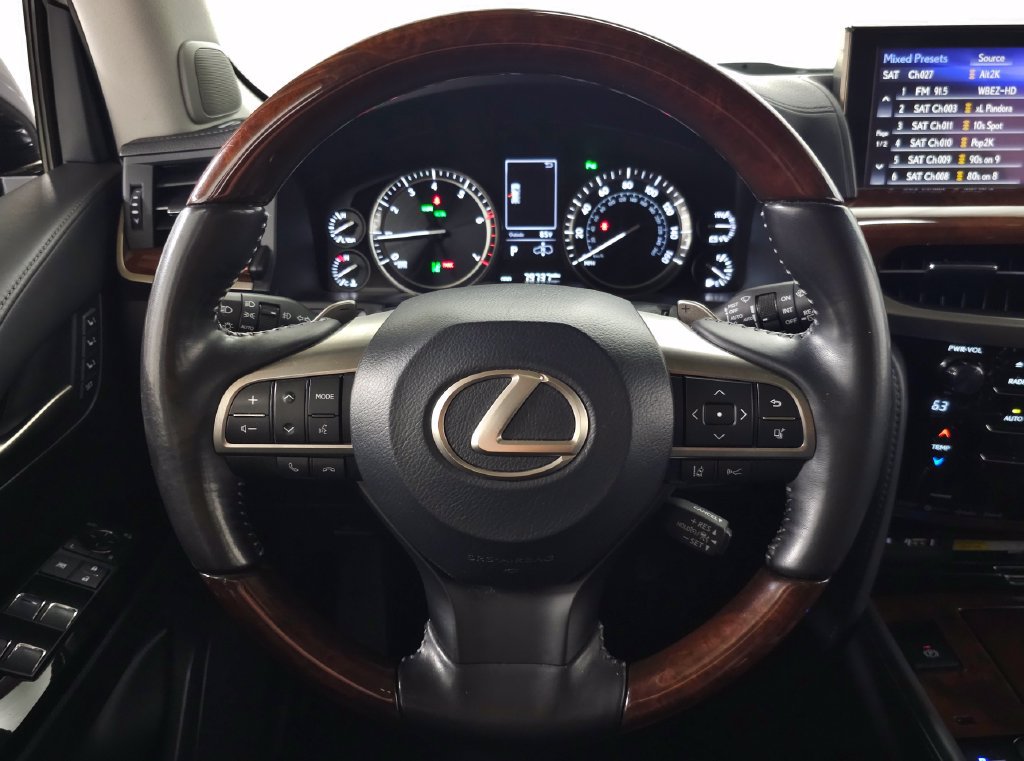 Used 2020 Lexus LX 570 4WD w/ Luxury Package image 20