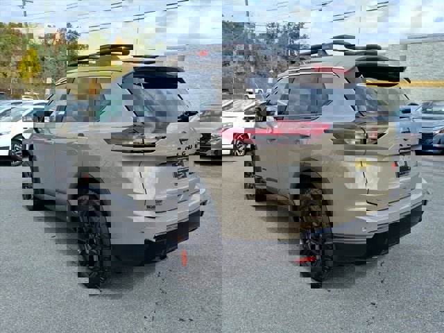 New 2026 Nissan Rogue SV image 3