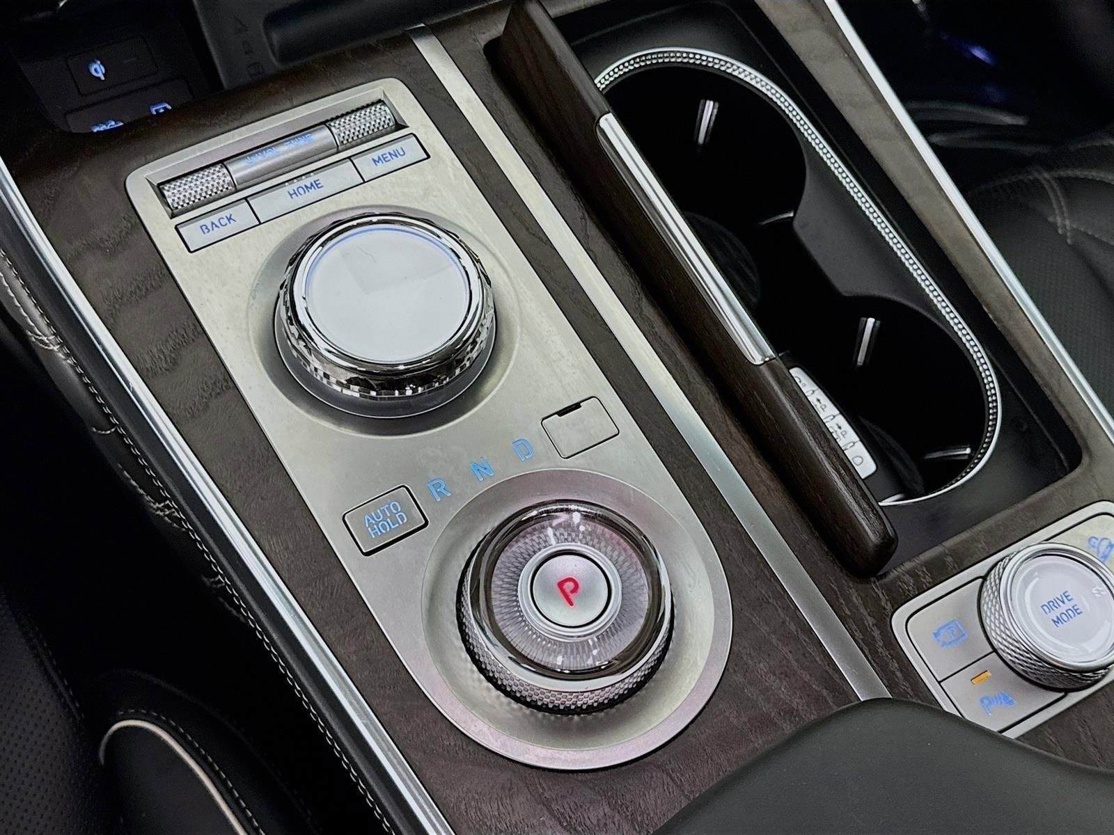 Certified 2024 Genesis GV80 3.5T w/ Prestige Package image 19