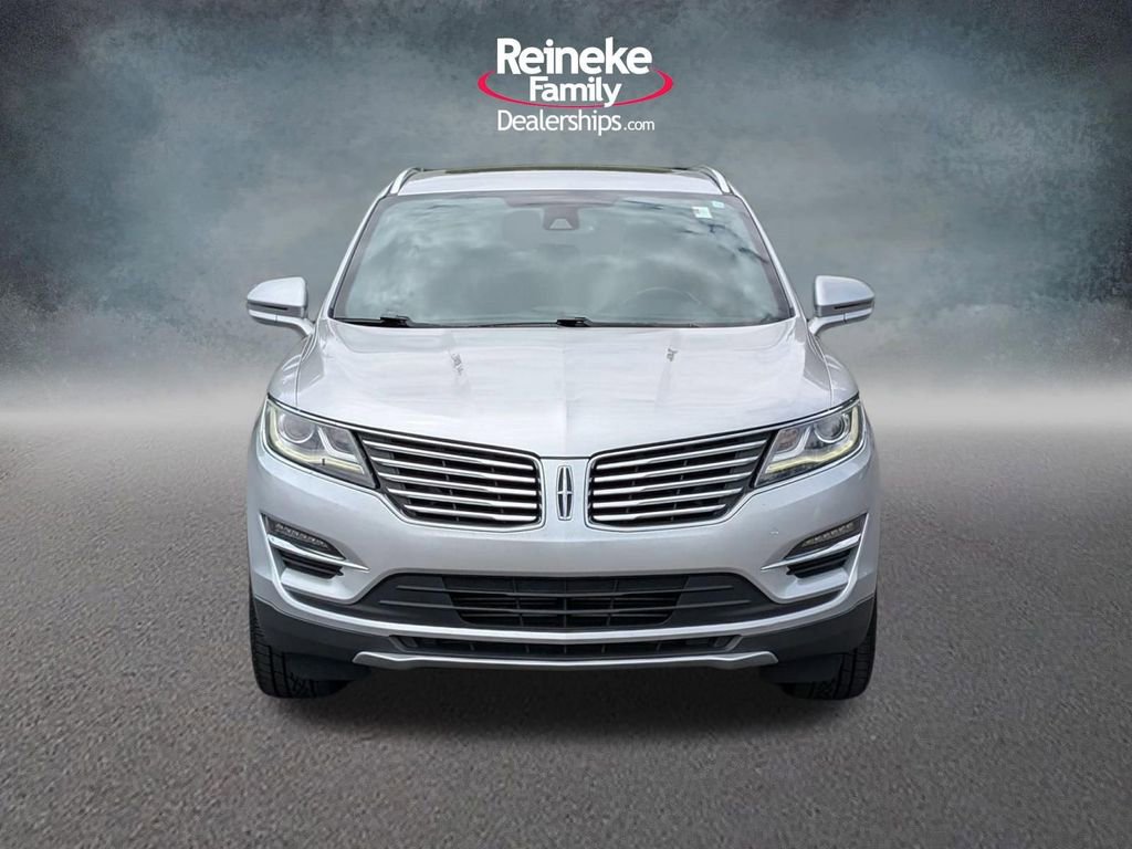 Used 2017 Lincoln MKC Reserve w/ Lincoln MKC Climate Package AWD/4WD image 2