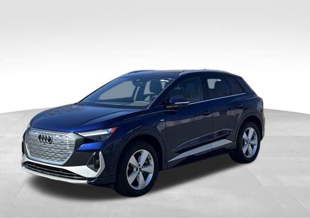 Certified 2023 Audi Q4 e-tron Premium w/ Convenience Package image 3