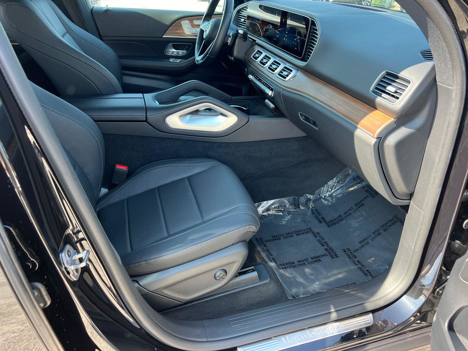 Used 2025 Mercedes-Benz GLE 350 4MATIC image 13