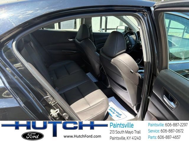 Used 2017 Acura TLX FWD image 16