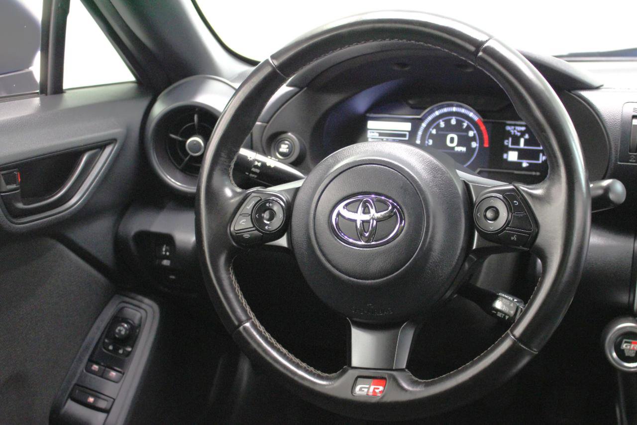 Used 2022 Toyota GR86 image 45