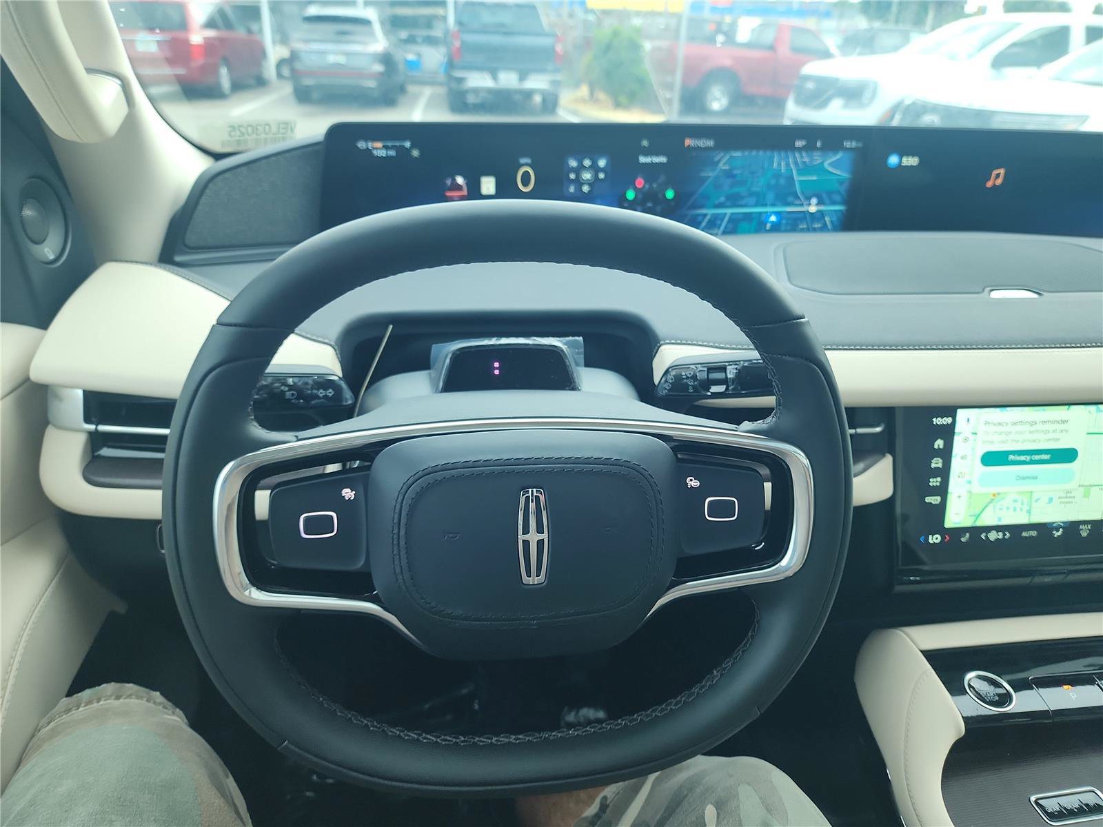 New 2027 Lincoln Navigator Reserve AWD/4WD image 34