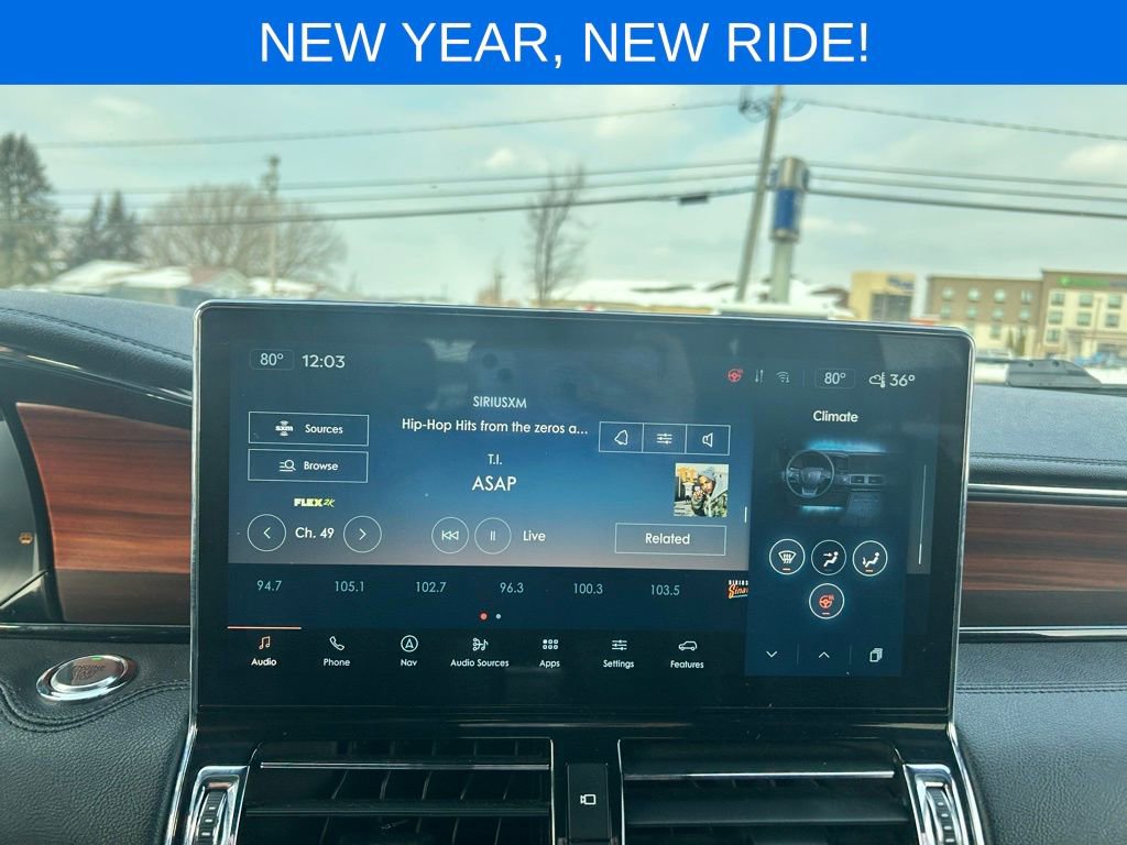 Used 2024 Lincoln Navigator Premiere image 33