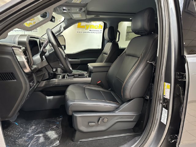 New 2027 Ford F250 Lariat w/ Black Appearance Package AWD/4WD image 8