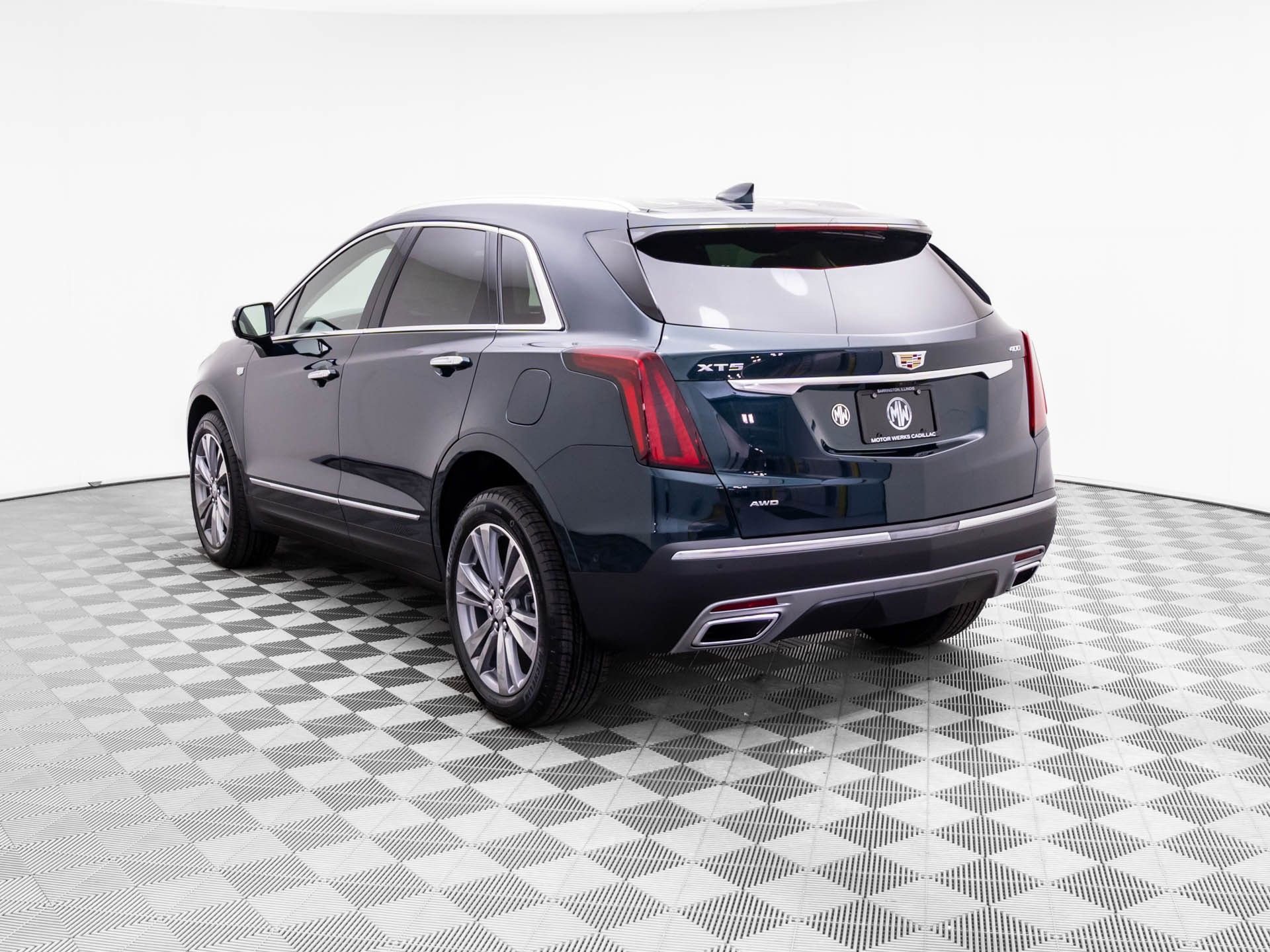 New 2026 Cadillac XT5 Premium Luxury w/ Driver Assist Package image 5