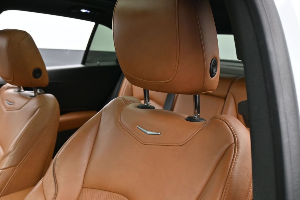Used 2019 Cadillac XT4 Sport AWD/4WD image 19