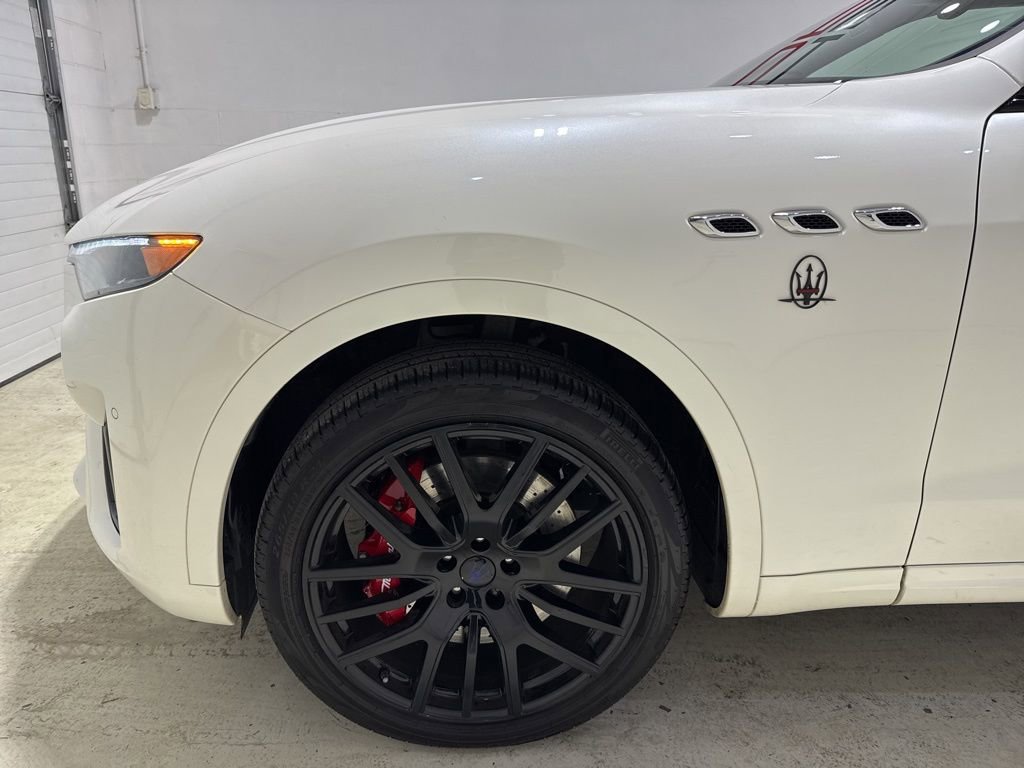 Used 2019 Maserati Levante GTS image 7