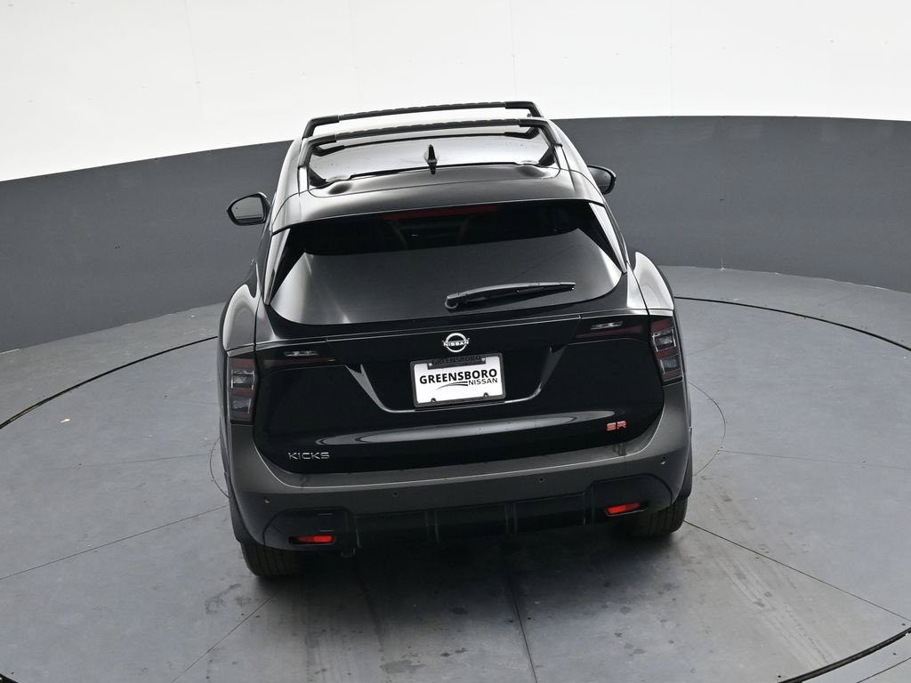 Certified 2026 Nissan Kicks SR FWD image 24