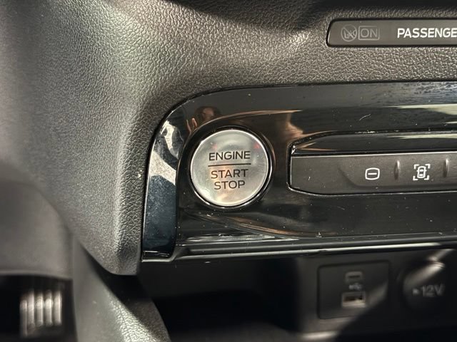 Used 2023 Ford Escape SE FWD image 17