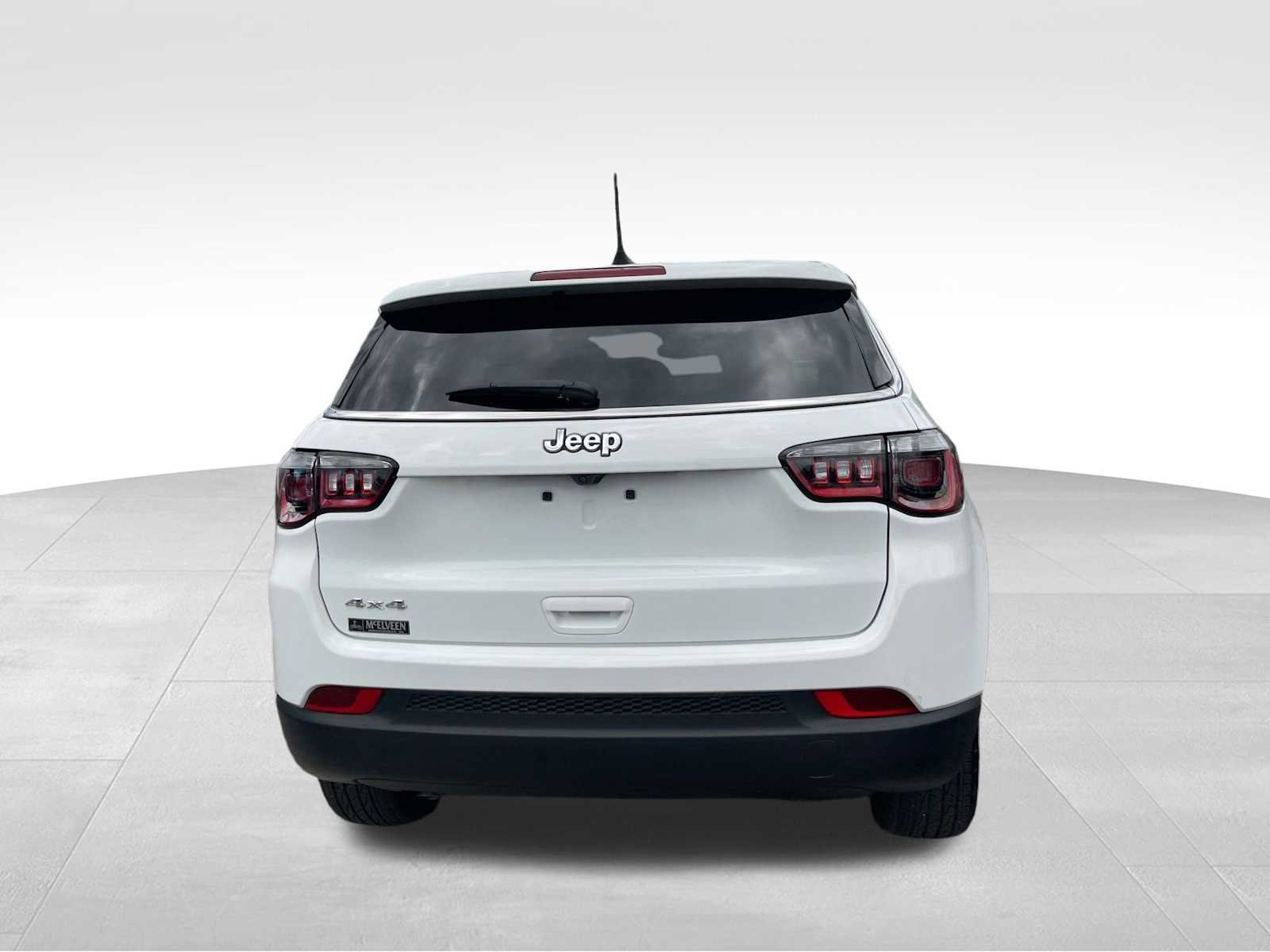 Used 2025 Jeep Compass Sport AWD/4WD image 6