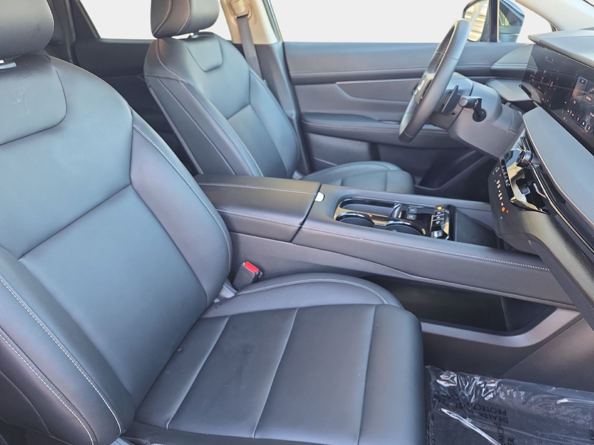 Certified 2025 Nissan Murano SV AWD/4WD image 10