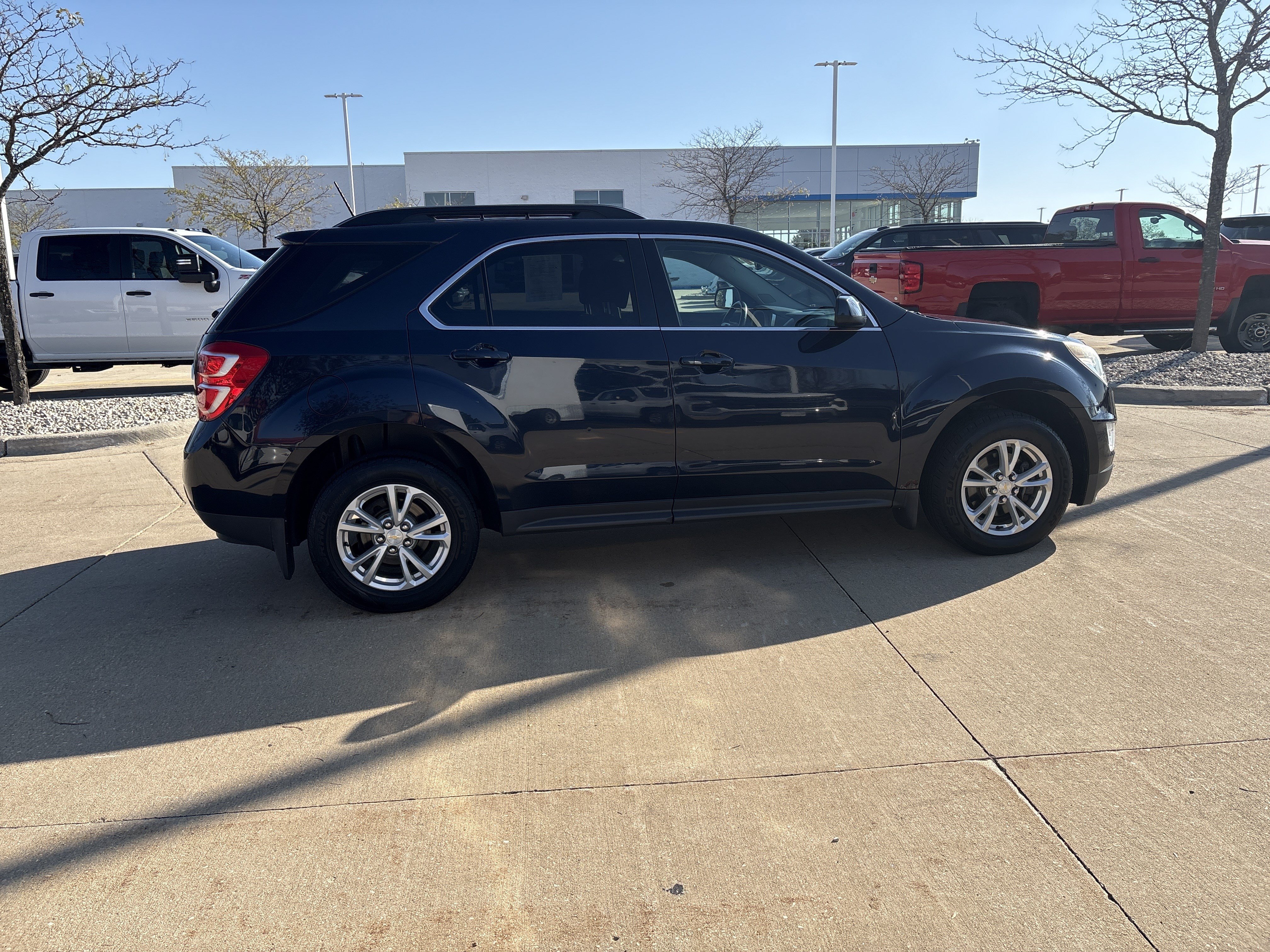 Used 2016 Chevrolet Equinox LT w/ Convenience Package AWD/4WD image 8