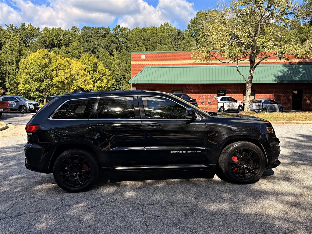 Used 2015 Jeep Grand Cherokee SRT AWD/4WD image 4