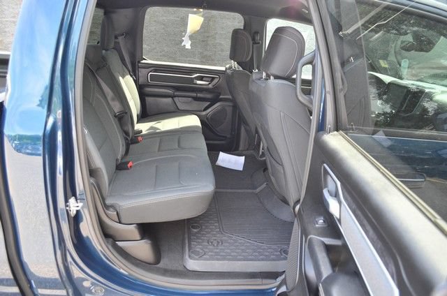 Used 2023 RAM 1500 Big Horn AWD/4WD image 35