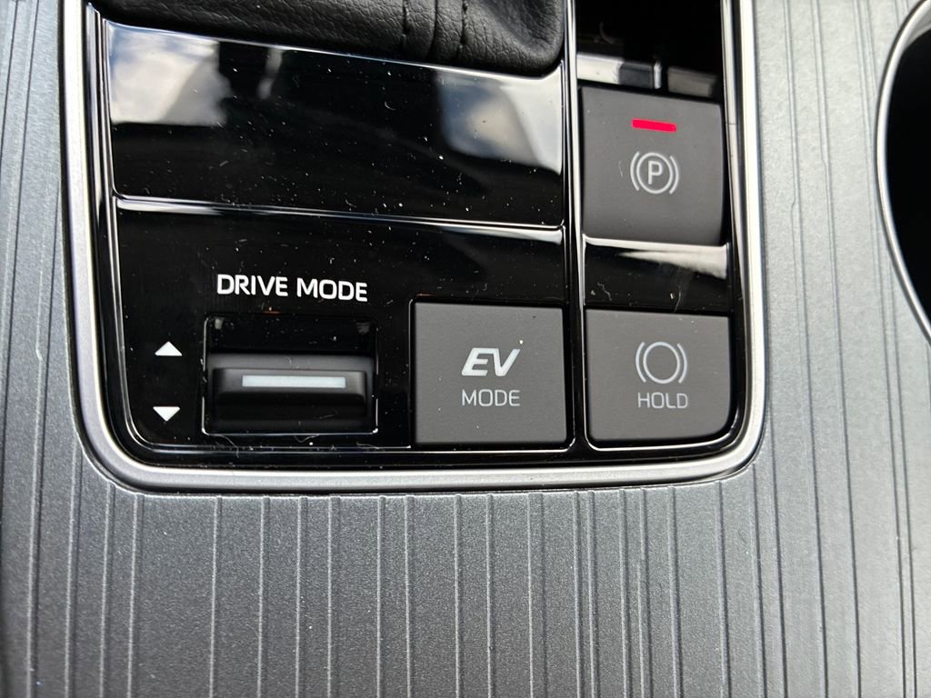 New 2026 Toyota Sienna LE image 39