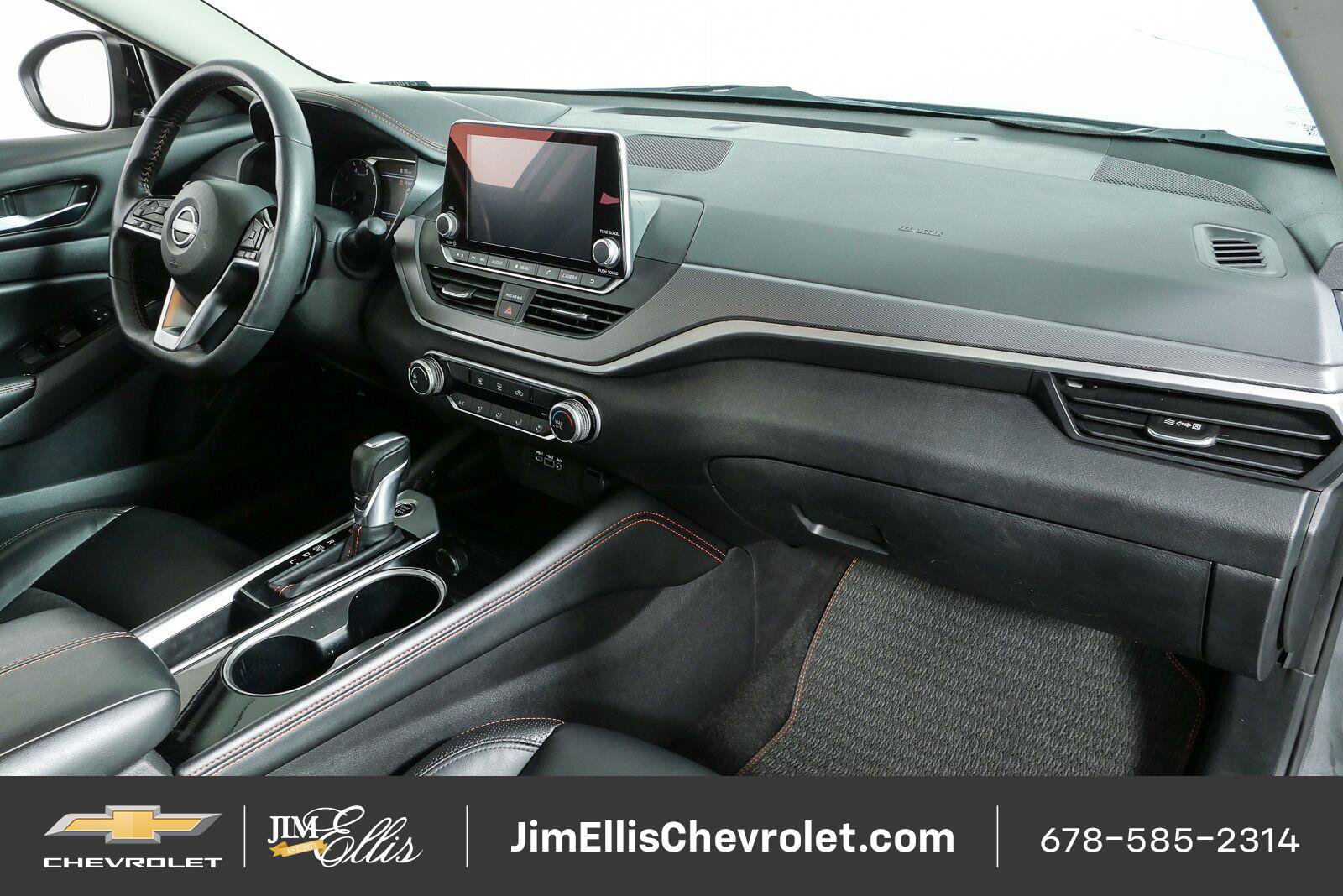 Used 2024 Nissan Altima 2.5 SR FWD image 23