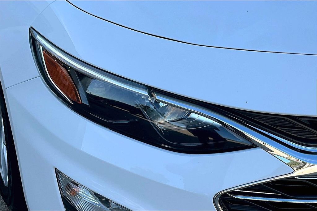 Used 2023 Chevrolet Malibu LT image 30