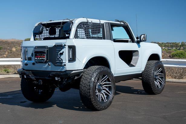 Used 2023 Ford Bronco 2-Door w/ Sasquatch Package AWD/4WD image 16