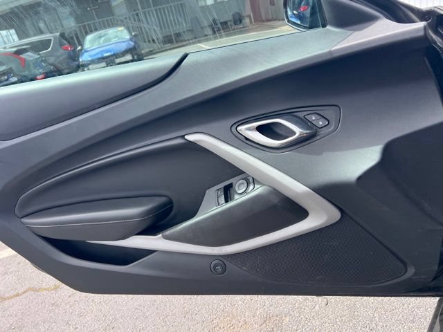 Used 2019 Chevrolet Camaro LT RWD image 13