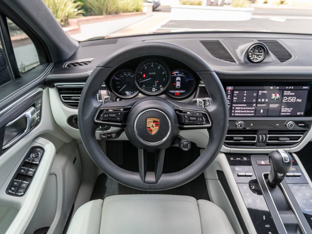 Used 2024 Porsche Macan GTS AWD/4WD image 41