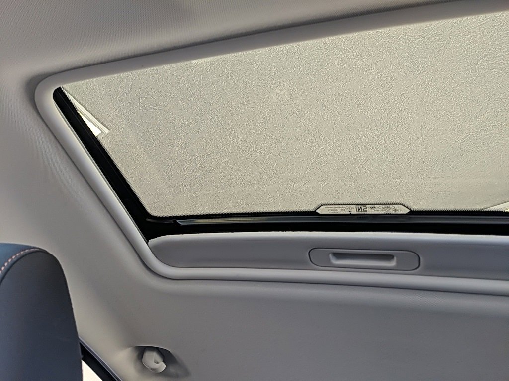 Used 2022 Ford EcoSport SE w/ SE Convenience Package image 26