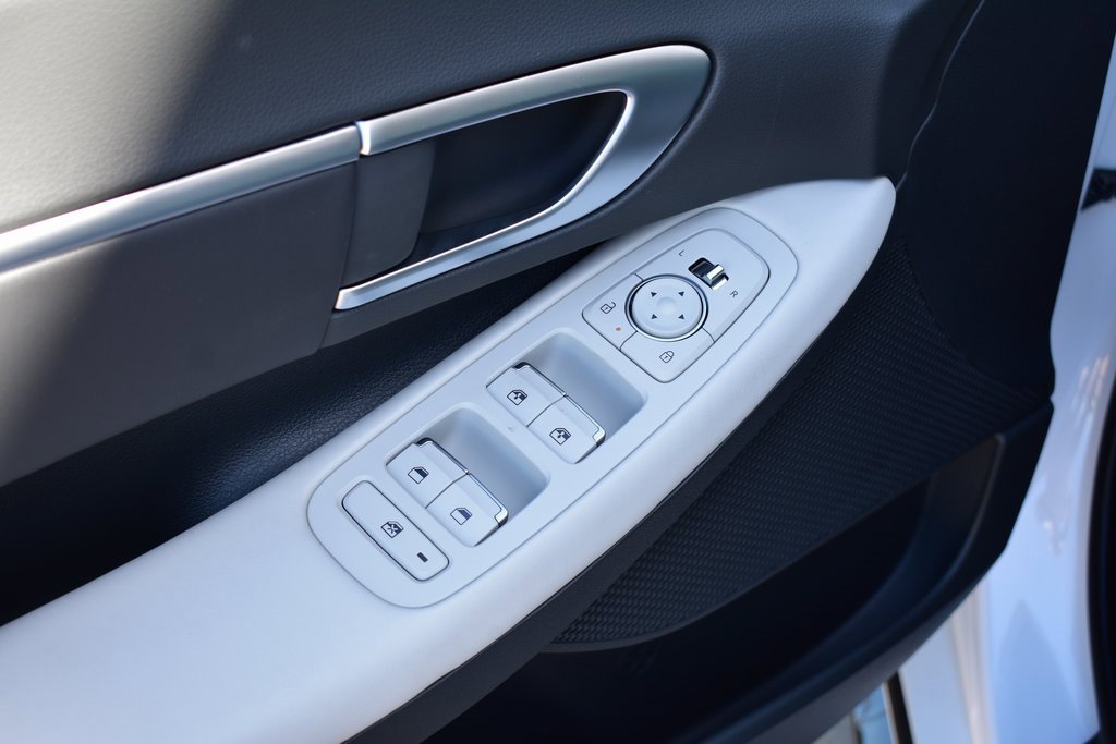 New 2025 Hyundai Sonata SEL image 13