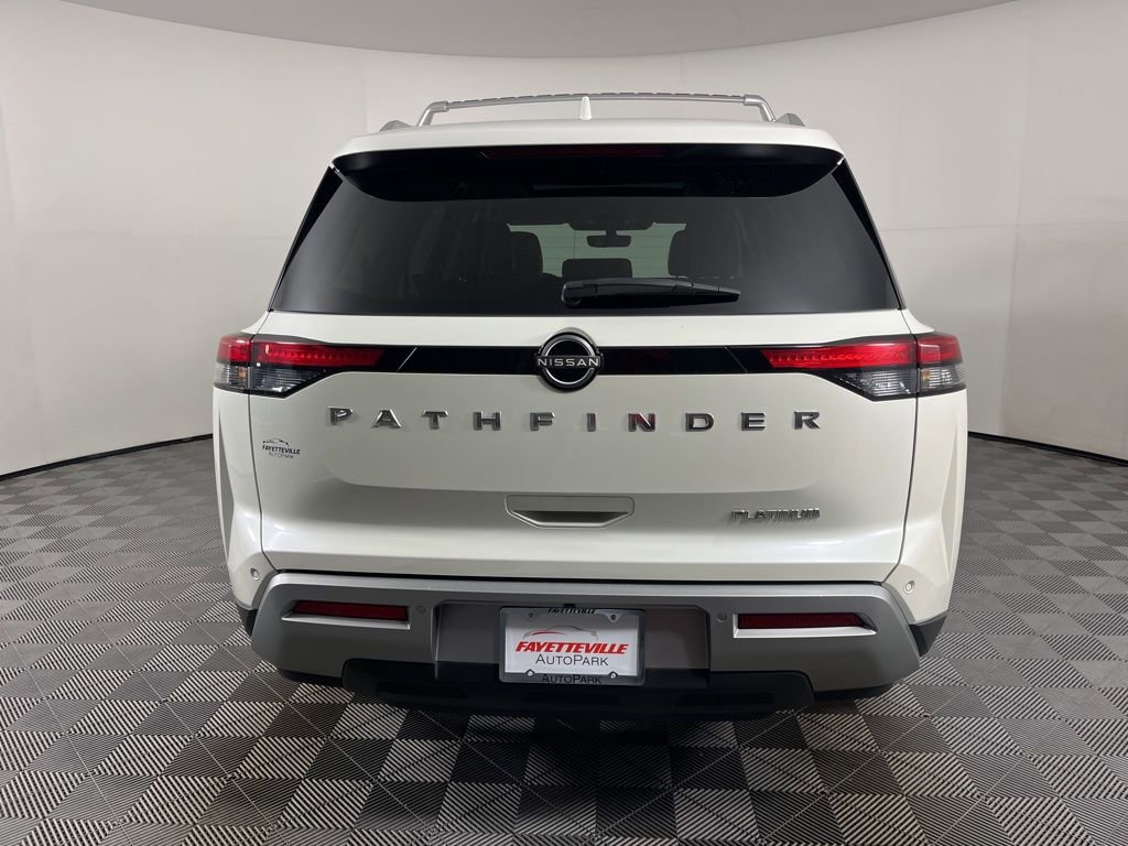 Used 2024 Nissan Pathfinder Platinum w/ Cargo Package image 13