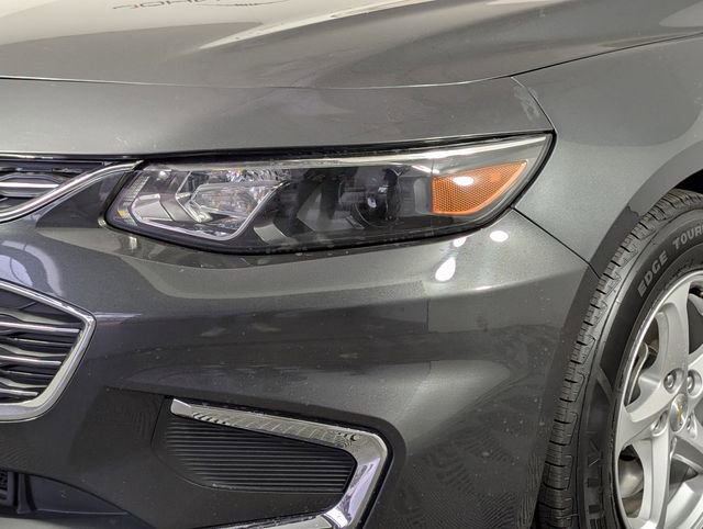 Used 2017 Chevrolet Malibu LS image 2