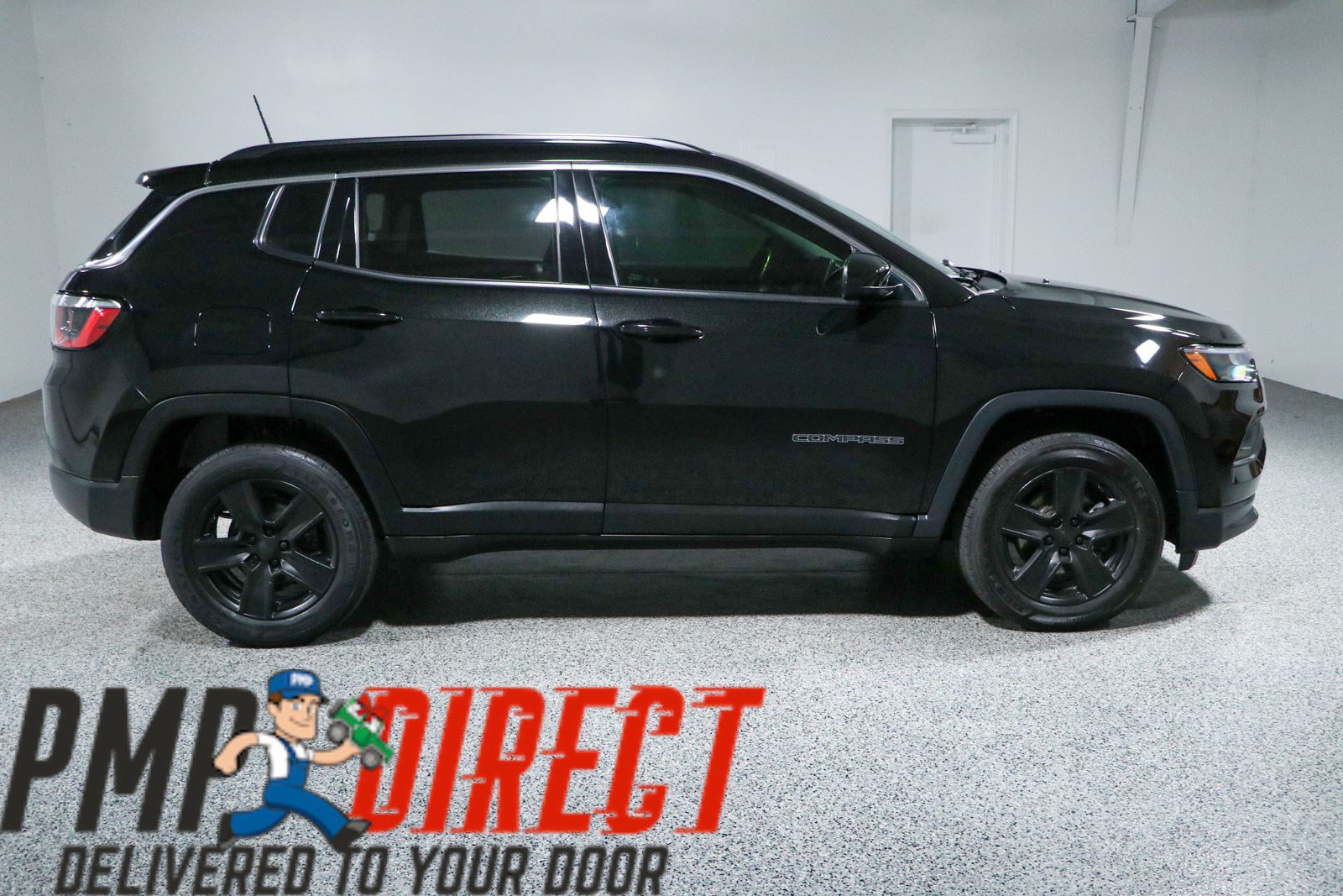 Used 2022 Jeep Compass Latitude w/ Sun and Sound Group AWD/4WD image 6