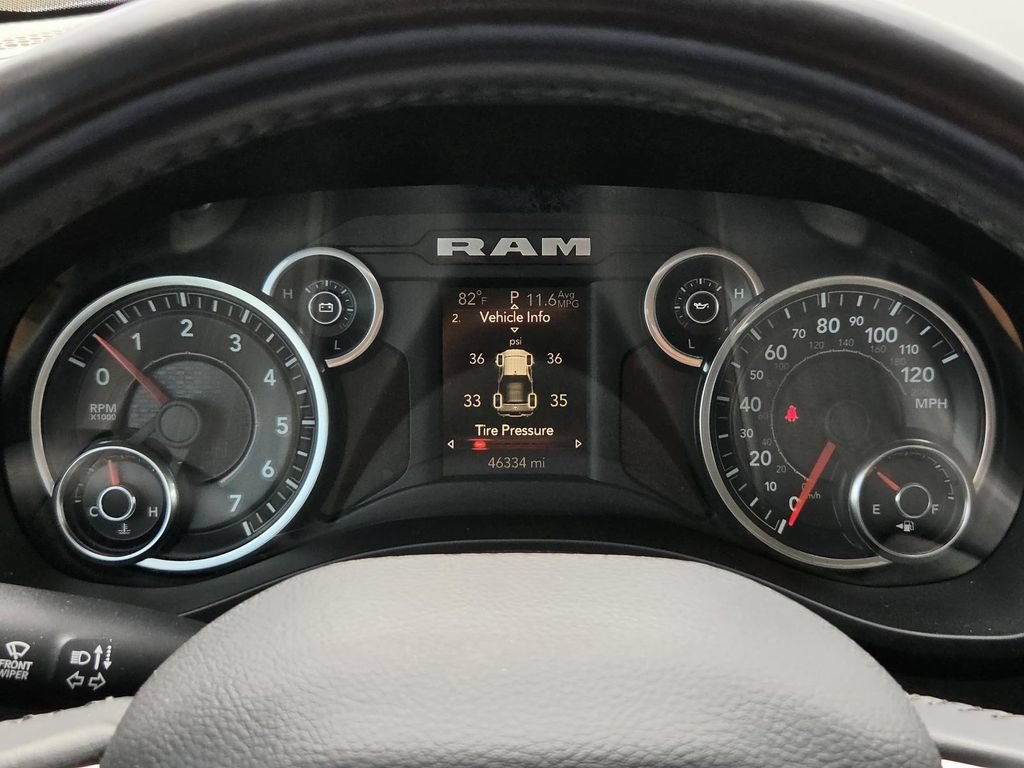 Used 2019 RAM 1500 Big Horn RWD image 33