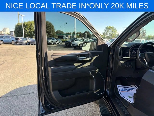 Used 2022 Chevrolet Silverado 1500 RST w/ Protection Package AWD/4WD image 23