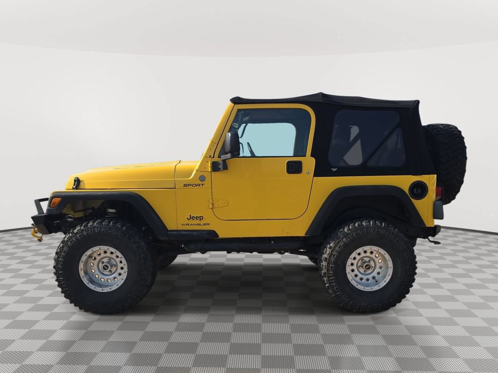 Used 2004 Jeep Wrangler 4WD image 4