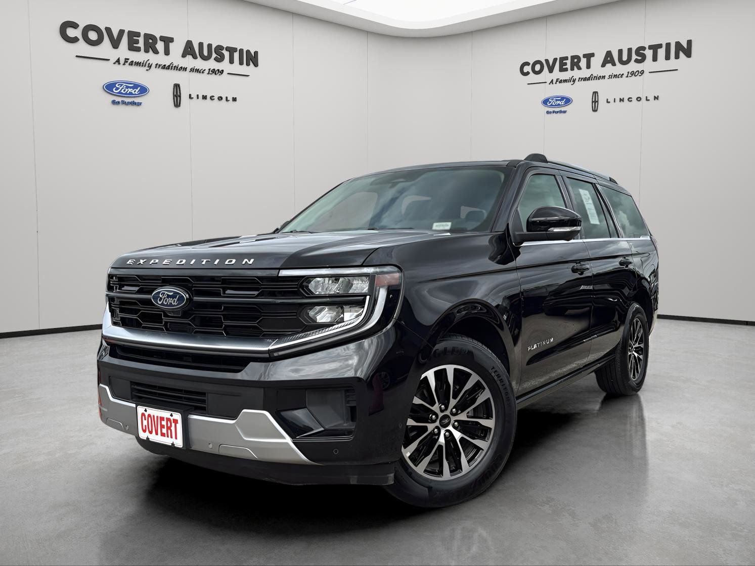 Certified 2025 Ford Expedition Platinum AWD/4WD image 1