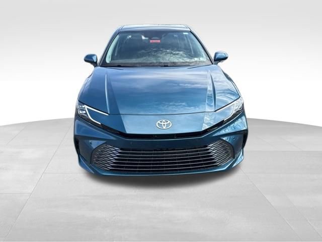New 2026 Toyota Camry XLE image 9