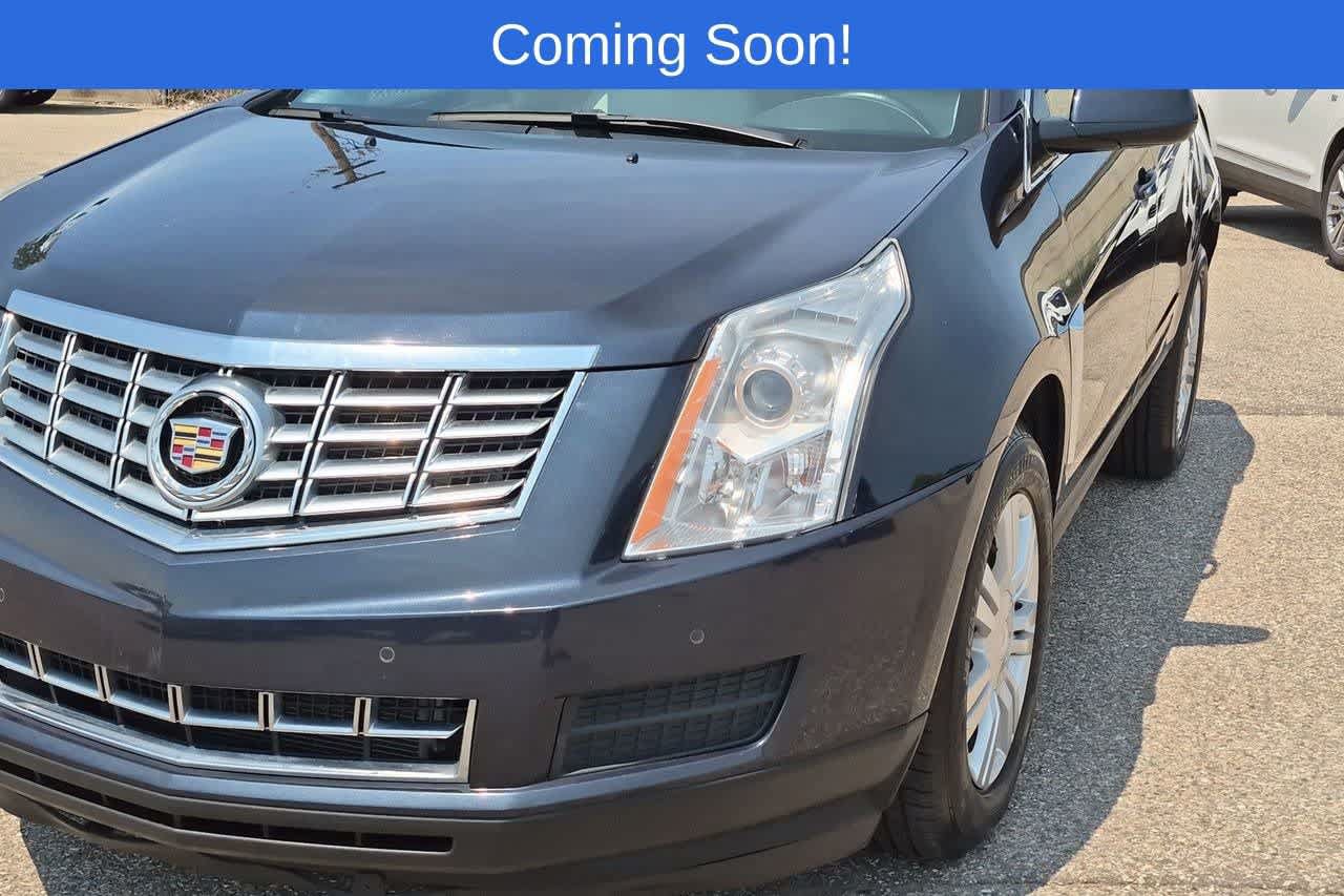 Used 2015 Cadillac SRX Luxury w/ Driver Awareness Package AWD/4WD image 10