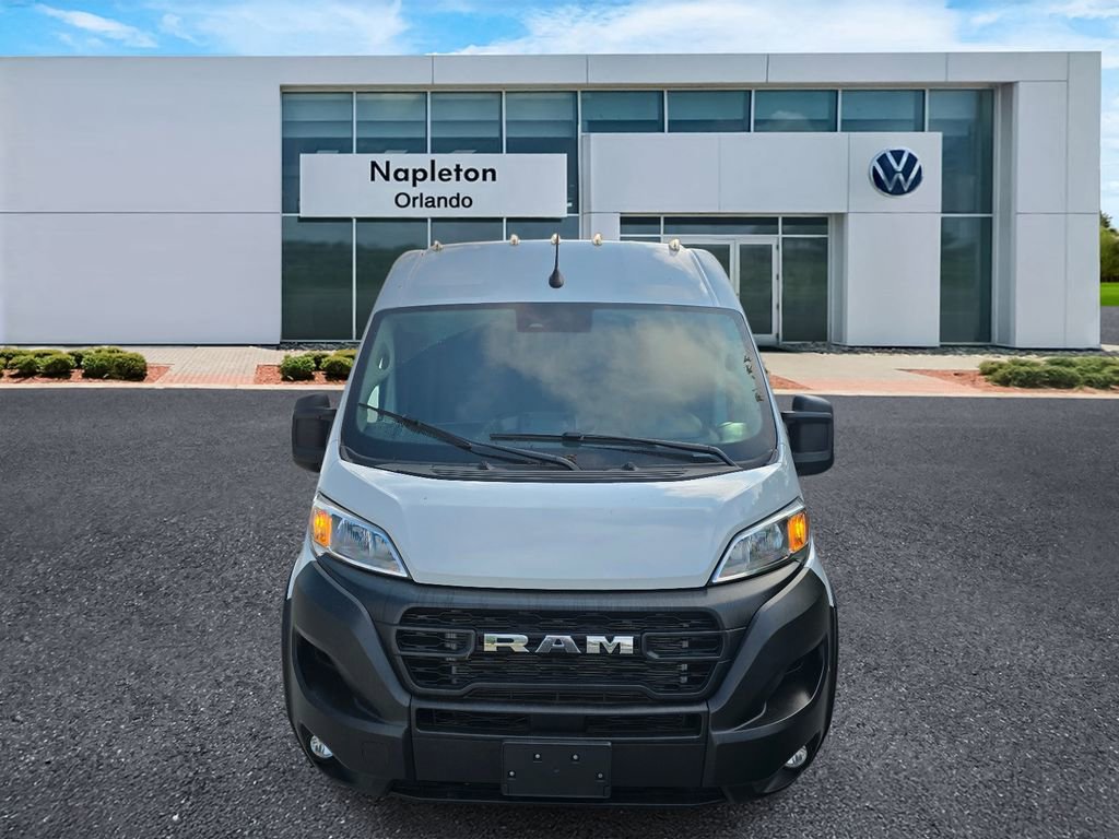 Used 2024 RAM ProMaster 2500 w/ Convenience Group image 2