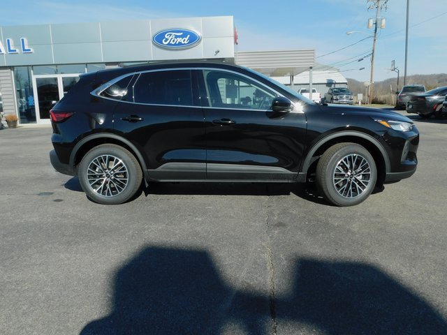 New 2026 Ford Escape SE image 10