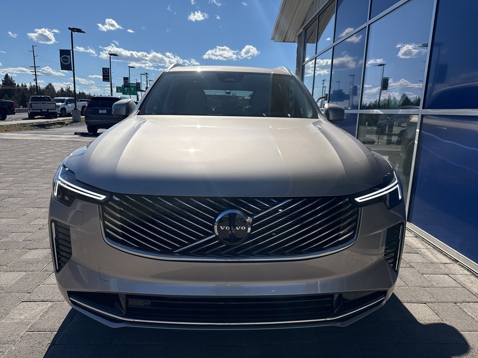 New 2026 Volvo XC90 T8 Ultra image 6