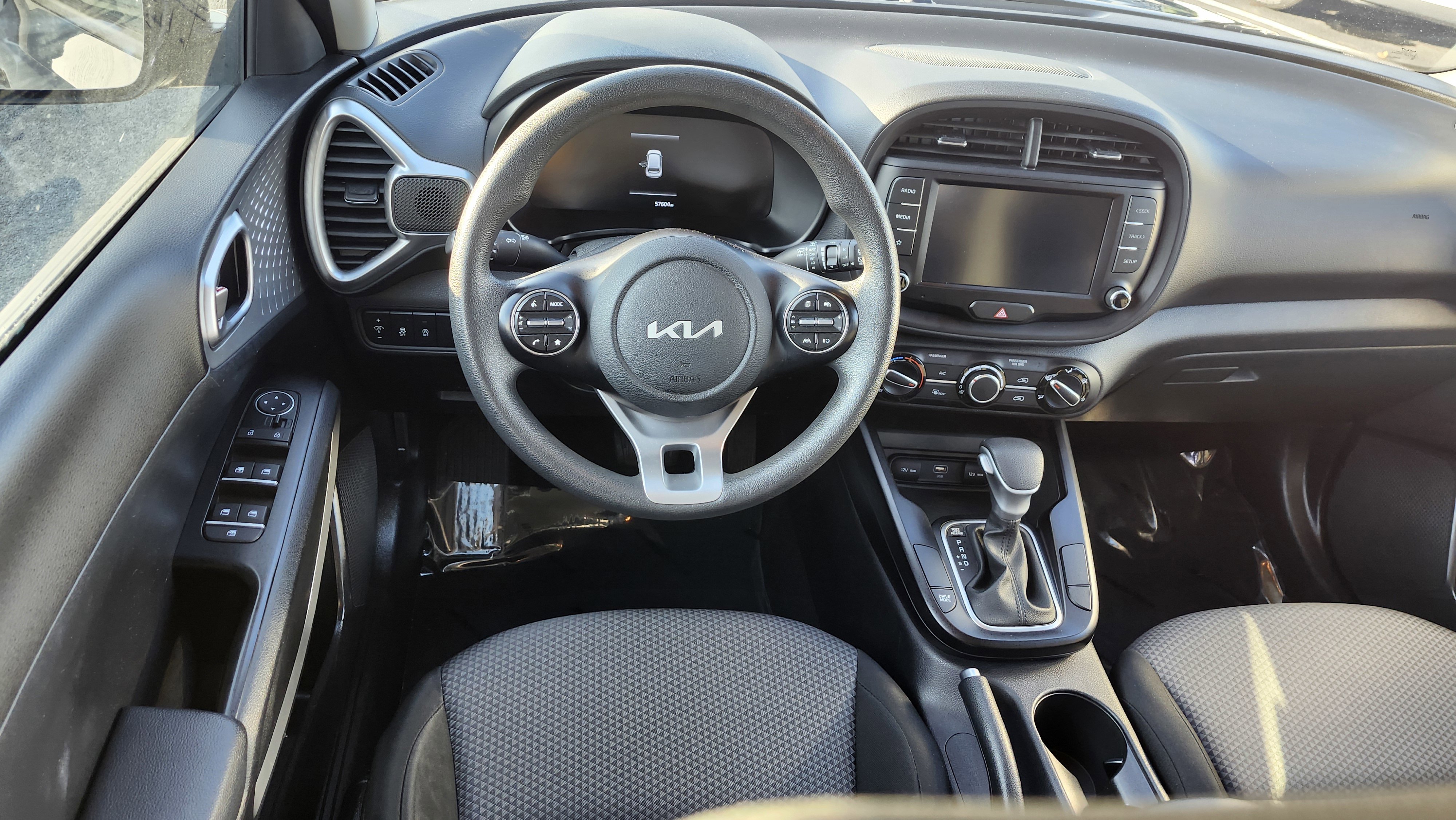 Used 2023 Kia Soul LX w/ Option Group 015 image 20