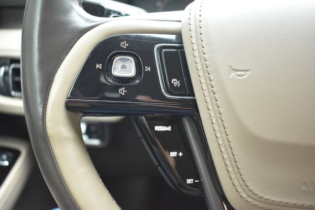 Used 2020 Lincoln Aviator Reserve w/ Equipment Group 202A AWD/4WD image 26