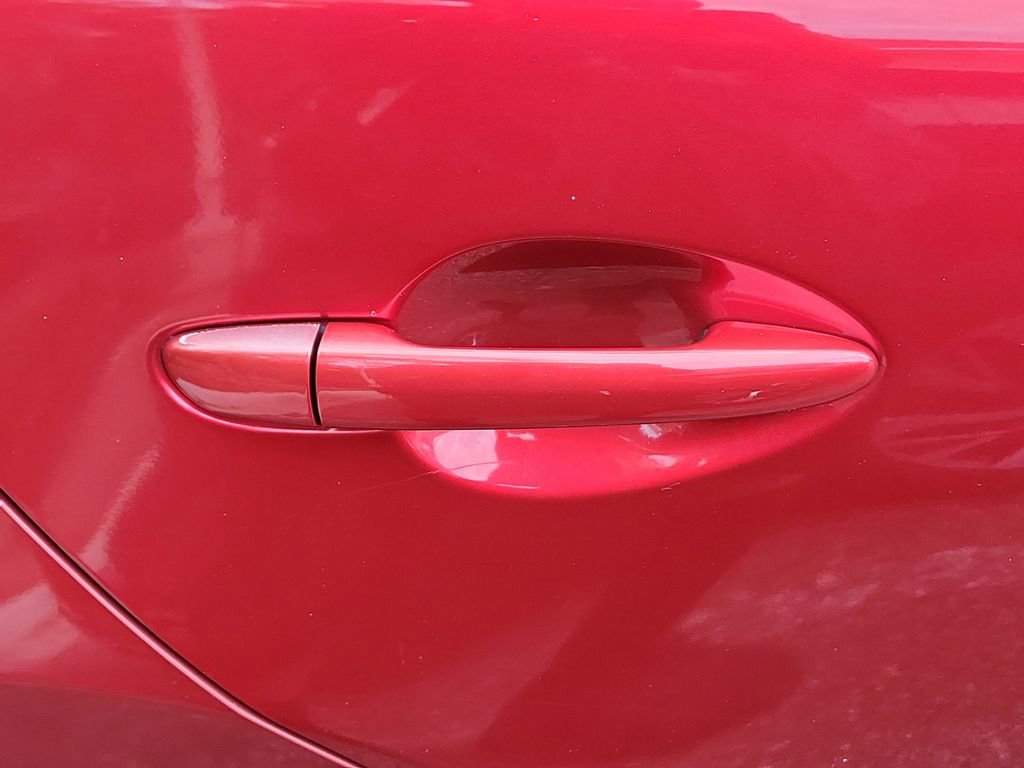 Used 2014 MAZDA MAZDA3 i Sport image 16