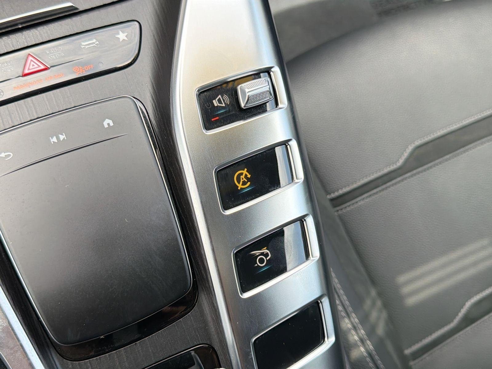 Used 2022 Mercedes-Benz AMG GT 53 image 18