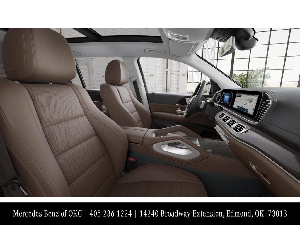 New 2026 Mercedes-Benz GLS 450 4MATIC image 4