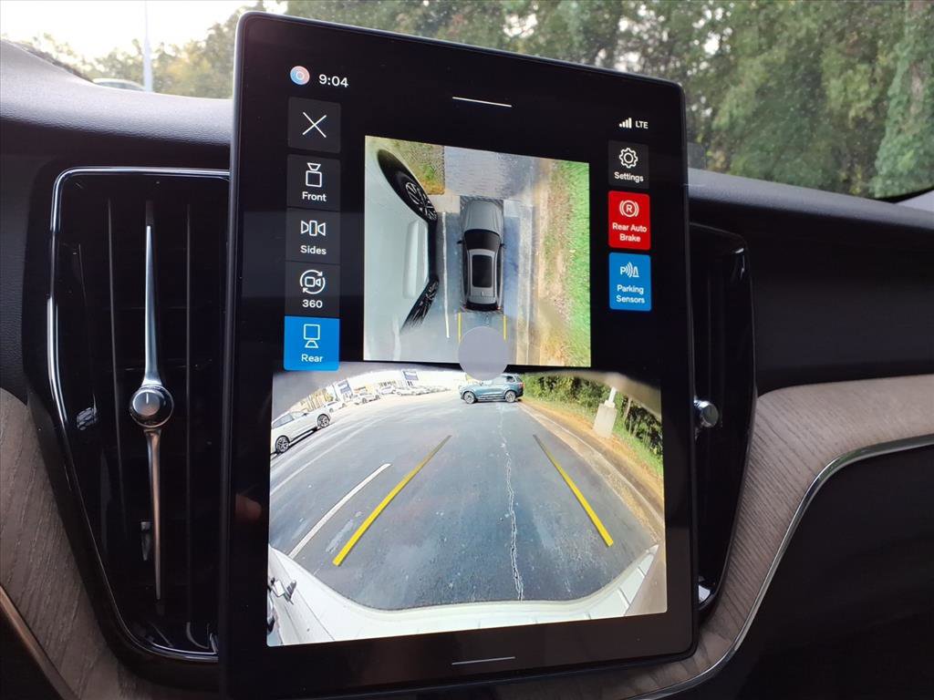 New 2026 Volvo XC60 B5 Plus w/ Protection Package Premier image 19