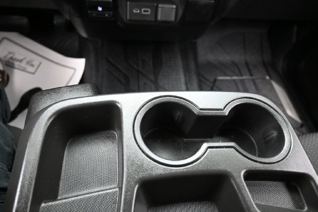 Used 2021 Chevrolet Silverado 1500 Custom w/ Custom Max Trailering Package AWD/4WD image 11