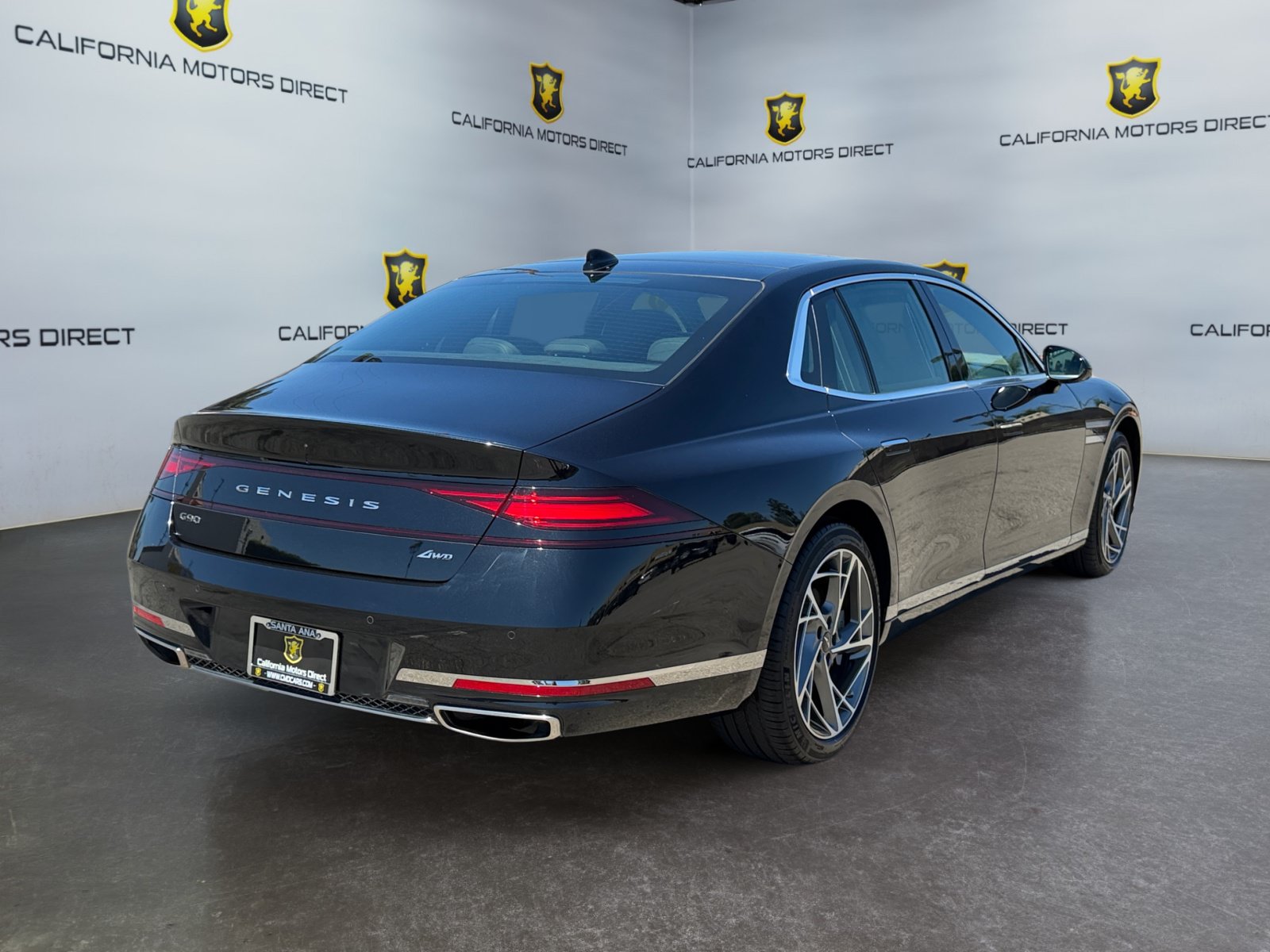Used 2025 Genesis G90 3.5T AWD/4WD image 5